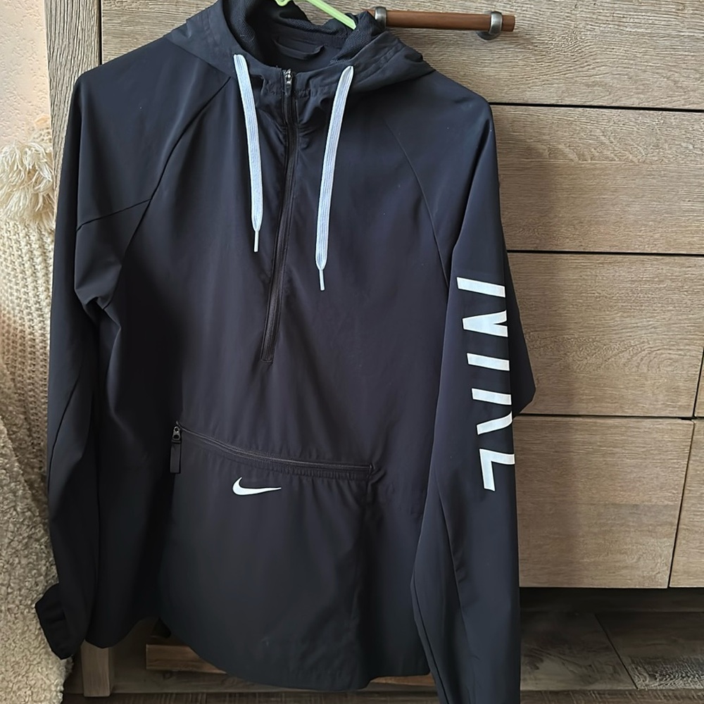 Nike women’s half zip
